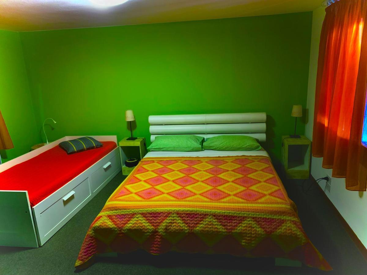 Bed & Breakfast Casa Linda *